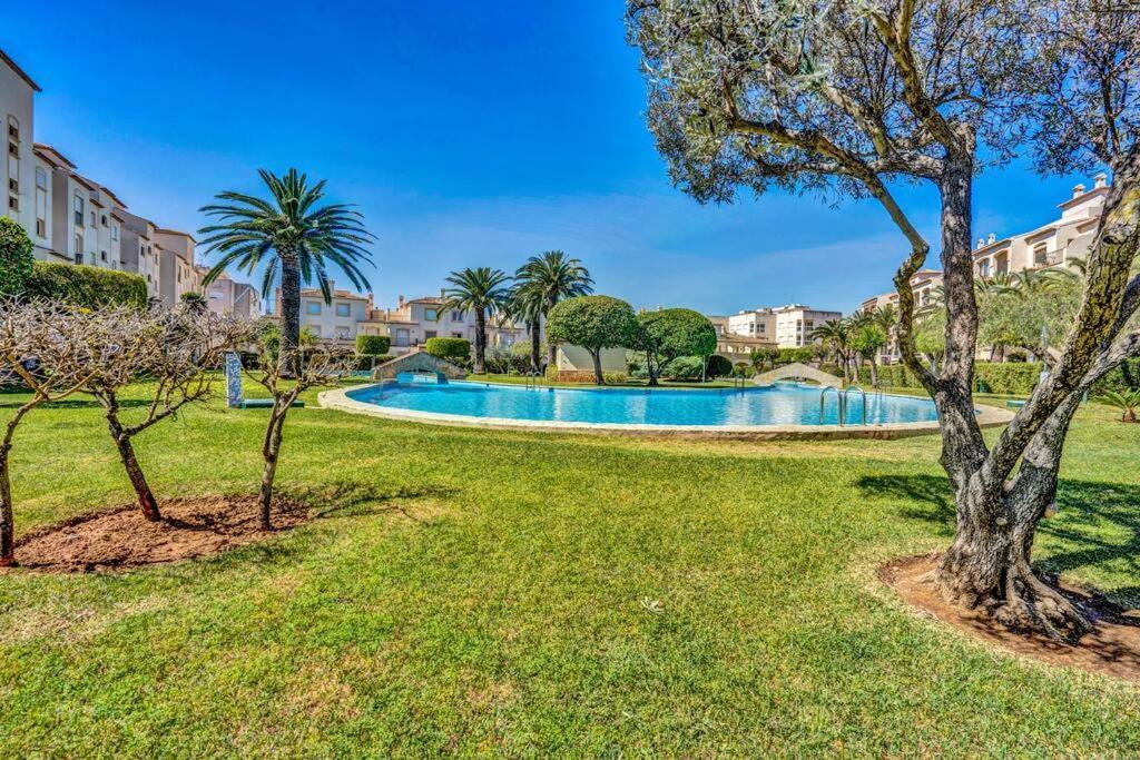 Villa La Isla Casa Barnaby à Platja de Larenal Extérieur photo